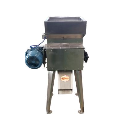 China 300-500kg/h Double Roller Stainless Steel Malt Crusher Machine Fast Shipping for sale