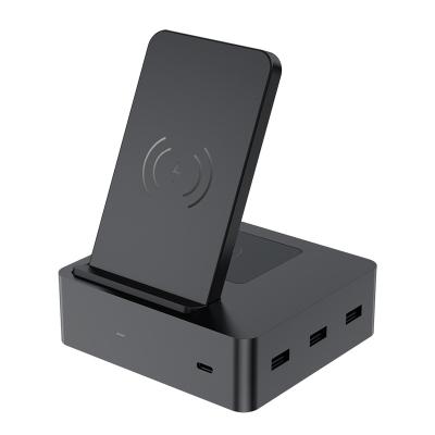 China 3 USB Port 1 Type C Port 5V/3A Wireless Usb Charging Station Built In AC Adapter for sale