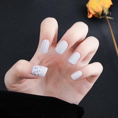 China WELLFLYER-24 Design Square 24 Pcs Fake Nails Natural Press On Artificial Fake Nail Design42 Cute For Kids And Adults for sale