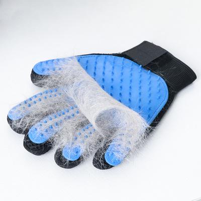 China Dog Cat Hair Remover Glove Self Viable Cleaning Pet Sweep Rubber Five Fingers Paint Deshedding Pet Grooming Bath Shower Glove for sale