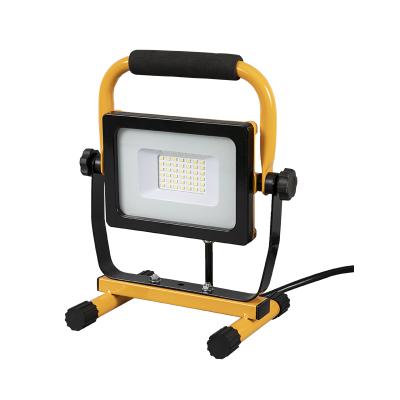 China High Quality Portable Waterproof IP65 20W LED Flexible Adjustable Waterproof Work Light for sale