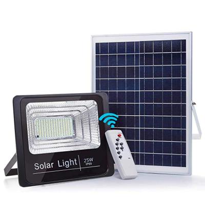 China 25W Outdoor Solar Powered Solar Flood Light Waterproof IP67 Waterproof Remote Control Street Light Security Lighting for sale