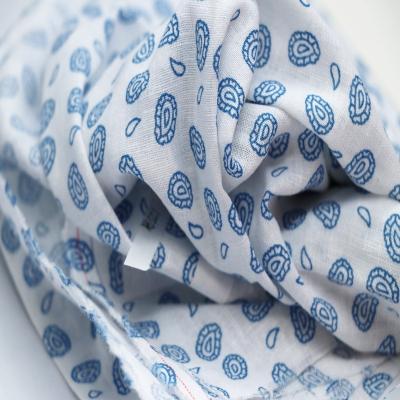 China 2020 viable hotsale printed blue cotton fabric flower canvas fabric for sale