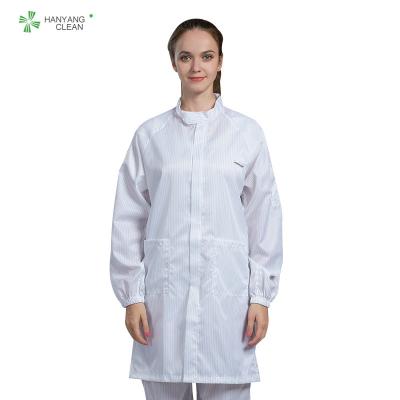 China Antistatisches staubfreies weißes Kleid labcoat Farbe ESD mit der leitfähigen Faser benutzt im Cleanroom oder in der Werkstatt zu verkaufen