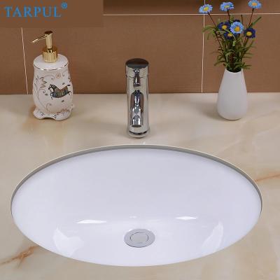 China Modern American Standard Oval 1613 Under Counter Bathroom Sink Basin Undermount Ceramic Vanity Sink for sale