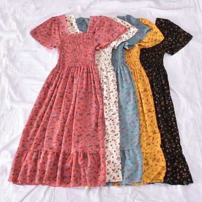 China Anti-wrinkle Summer Korean Women Floral Square Waist Slim Ruffles Quilting Long Dress for sale