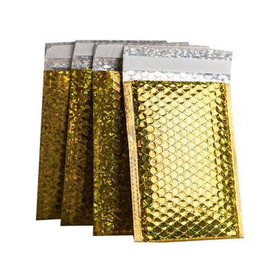 China Free Shipping & Packaging US In-stock: 200pcs Holographic Metallic Gold Bubble Mailers Aluminum Foil Bubble Padded Envelopes 6x10 Inch for sale