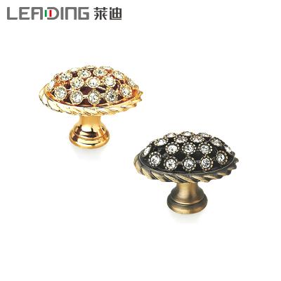 Chine Crystal knob Z5736/Z5735 from EUROPEAN furniture à vendre