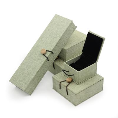 China Fashionable High Quality Beautiful Gift Box Earring Jewelry Packaging Wooden Box for sale