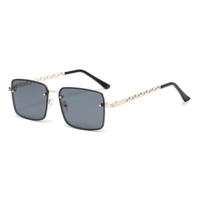 China Square New Trendy Wholesale Retro Square Sunglasses Metal Frame Chain Leg Decoration Sun Glasses Unisex Sunglasses 2022 for sale