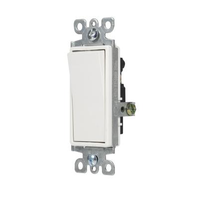 China LUMEX 15A 120-277v Wall Toggle Switch Residential Quiet Single Decorator / General Purpose AC Pole for sale