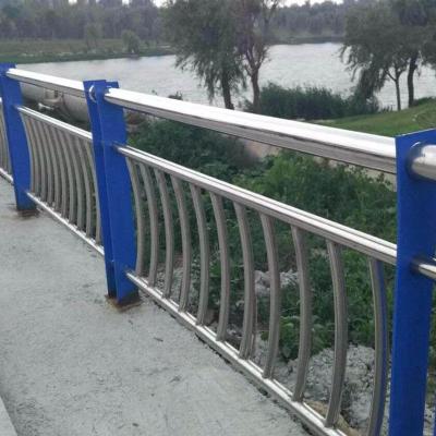 China Safe and Durable Stainless Steel Bridge Safety Railing Metal Barrier Park Sidewalk Road Bridge Accident Roadside Guardrail for sale