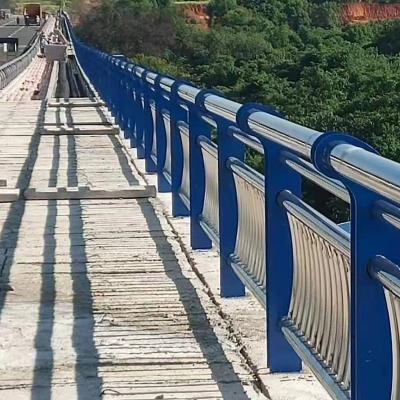 China Highway Bridge Park Sidewalk Bridge Stainless Steel Guardrail Widely Used Solid Traffic Guardrail for sale