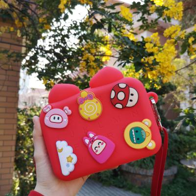 China Recreation & student & Gift Giving NBX Fashion Shiny Children's Girl's Silicone Handbag Shoulder Bag Candy Color Silicone Handbag Messenger Bag for sale