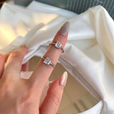 China FASHIONABLE Hot Seller Dylam Good Value Ice Flower Cut 8A Zircon Rings Silver Plated S925 Heater Cut Ring Birthday Jewelry Gifts Wedding for sale