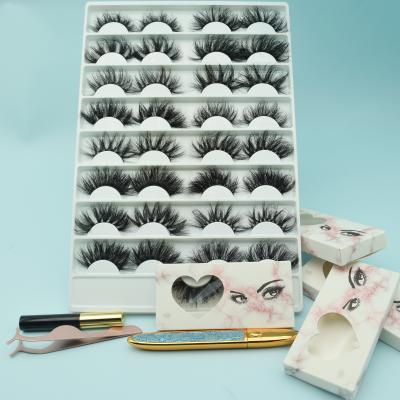 China Custom Good Quality Diamond Lash Box Wholesale False Lashes Private Label False Eyelashes 25mm 3d Mink Eyelashes Vendor for sale