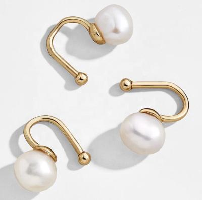 China TRENDY Brass Material Adjustable Earrings Large Non-piercing Freshwater Pearl Ear Cuffs Ladies for sale