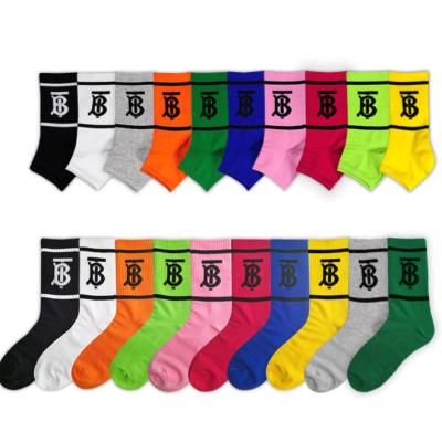 China Hot Sale Antibacterial BT Women Socks Combed Cotton Funny Letter Print Socks Fashion Crew Socks Women for sale