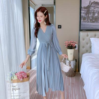 China Casual Pleated Women A Line Chiffon Dress Solid Chiffon Lady Bohemian Long Party Dresses V-Neckline Long Sleeve Wholesale Anti-Static for sale