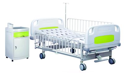 China Cama de hospital pediátrica de la seguridad FDA 980M M con los carriles laterales en venta