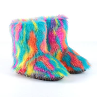 China 2020 fashion trend latest design soft diary wear warm designer fur boots snow boots winter boots for women for sale