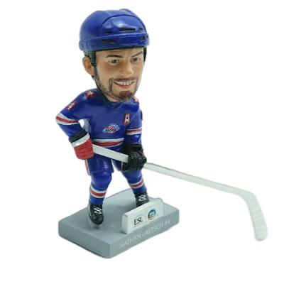 China Worldwide custom resin craft hockey player sports bobbleheads dashboard bobbleheads for sale