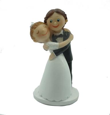 China Wedding Cake Love Couple Decoration Resin Bride and Groom Cake Topper for sale