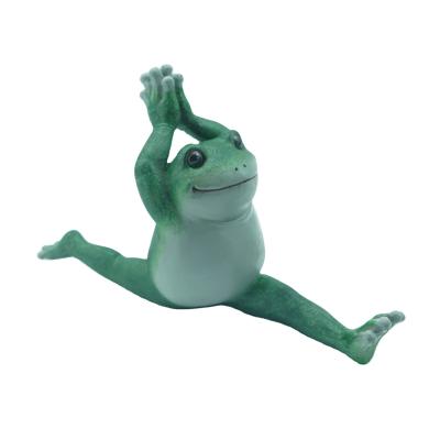 China Grace Spring Handmade Garden Statue Resin Yoga Frog Garden Top Decoration for sale