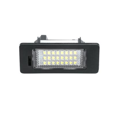 China High Brightness License Number Plate Light For BOM (W X1 E84 X3 F25 X5 E70 E72 F15 X6 E71 E72 for sale