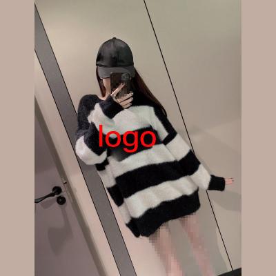 China Breathable Droma Top Quality Big Sale Crew Neck Knitted Top Famous Brand Luxury Women's Casual Stylish Sweater Latest for sale