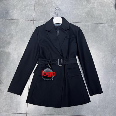 China Anti-wrinkle Droma High Quality Winter Designer Coats Famous Brands Luxury Coat Hanger With Logo For Women for sale