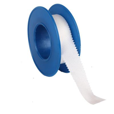 China Medical Care Wholesale Breathable Adhesive Silk Tape With Serrated Edge for sale