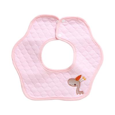 China New Washable Cartoon Animals Printed Waterproof Comfortable Cotton Kids Baby Newborn Bibs for sale