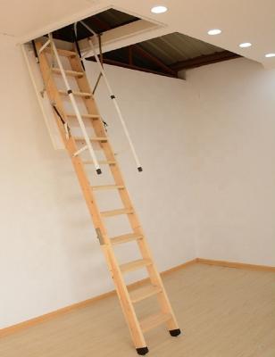 China Modern Luxury Wooden Folding Attic Ladder Retractable Stairs for sale