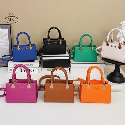 China Fashion New Arrivals Tote Bags Girls Popular Hand Small Bag Cute Cross - Body Bag Ladies Purses and Handbags for sale