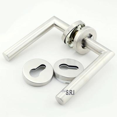 China Door Customized Design SS Finish SS304 Stainless Steel Door Handle for sale