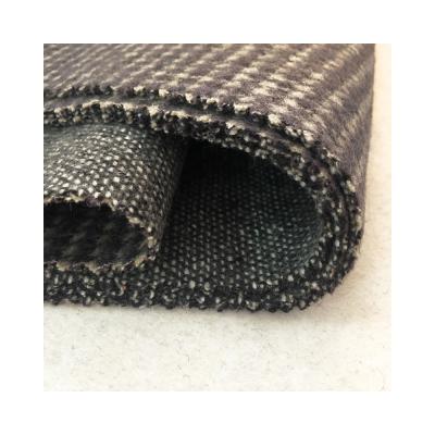 China Sustainable classic black and white houndstooth 80%wool 20%other woven fabric for sale