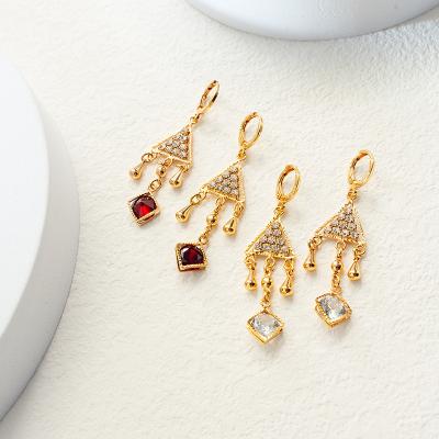 China 2022 New Female CLASSIC Triangle Bride Zircon 24K Gold Plated Earring Simple Temperament Earrings Jewelry Long for sale