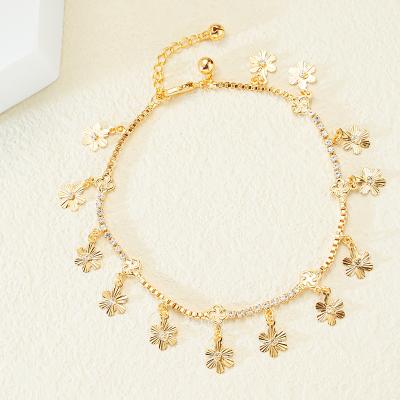 China The Other Small Queen Bridesmaid Charm Anklet Chain Ladies Jewelry Decoration Fashion Style New Popular Style Micro Copper Diamond for sale