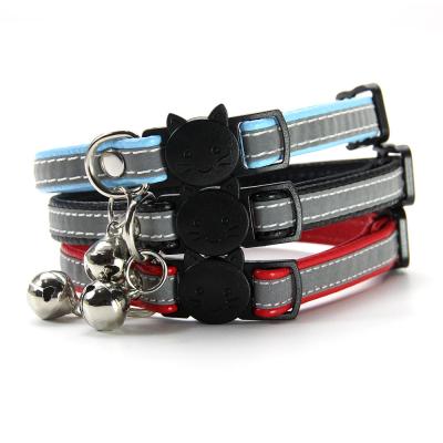 China 3 Colors Reflective Safety Padded Loose Leather Dog Kitten Cat Collar Pu Leather Dog With Bell Pet Supplies for sale