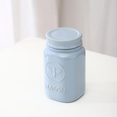 China Viable The Latest Design Sky Blue European Widely Used Kitchen Ceramic Food Storage Jar for sale