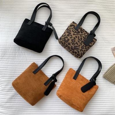 China Lady Vintage Suede Thick Cloth Mini Tote Bag Winter Women Handbag With Leather Handle With Logo Custom for sale