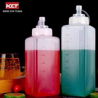 China Viable Tomato Sauce Clear Bottle Food Grade Kitchen Condiment Squeeze Bottle Plastic Sauce Bottles Squeeze for sale