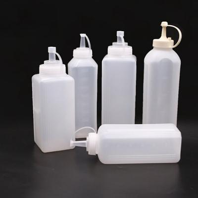 China Food Grade Squeeze Bottle Condiment Kitchen Syrup Sustainable Soft Plastic Squeeze Bottle Stocked Squeeze Sauce Bottle for sale