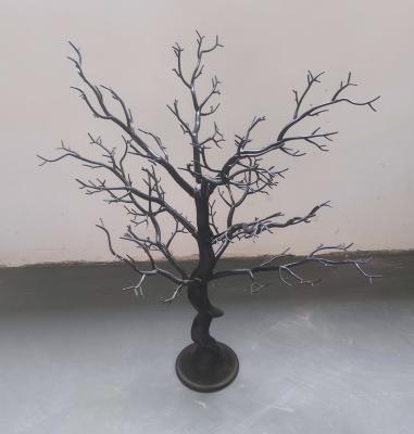 China Hot Selling Eco-friendly Indoor Black Plastic Tree For Wedding And Party Decoration for sale