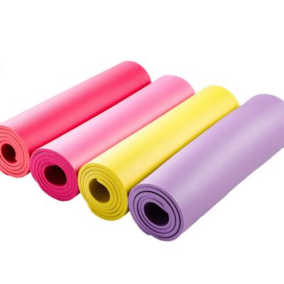 China Basics of sports etc. EVA Yoga Mat Fitness and Thick Exercise Mat with Easy-strap Yoga Mat Carrier Strap for sale