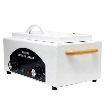 China Nail Art Salon Jinyi Professional Sterilization Makeup Heat Disinfection Nail Pedicure Beauty Tools Plastic Sterilizer And Drier Box for sale