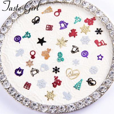 China Eco-Friendly Christmas Snow Bells Mixed Sequin Thin Ornaments Patch K Gold Nails Charm Decoration Art Accesories Decorations for sale