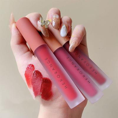 China Durable Non-Stick Non-Stick Non-Stick Matte Lip Gloss Air Lip Gloss Cup Velvet Three Cup Matte Set Box for sale