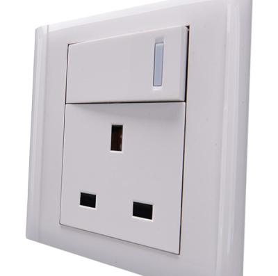 China Qming best design commercial qming UK socket with big button CE extension socket usb (hardware product) for sale